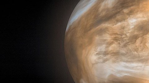 Lado noturno de Vênus em infravermelho