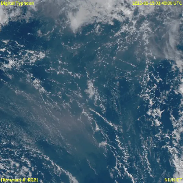 Timelapse da erup&ccedil;&atilde;o vulc&acirc;nica em Tonga em 2022
