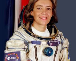 Claudie Haigneré (1957- )