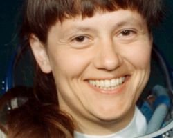 Svetlana Savitskaya (1948- )