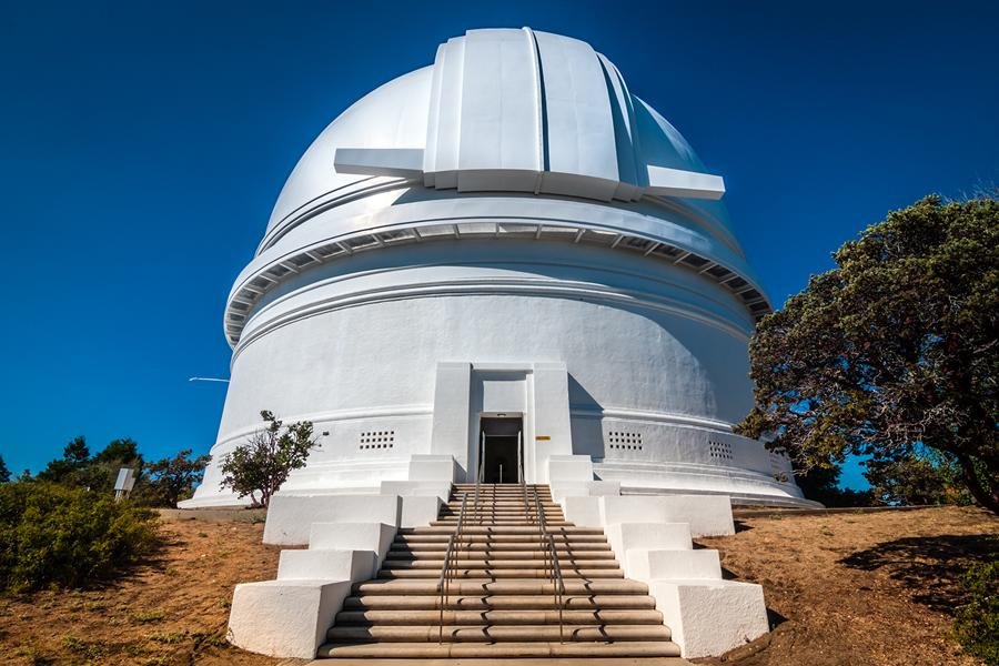 Alto Monte Della California Con Il Telescopio Di Hale